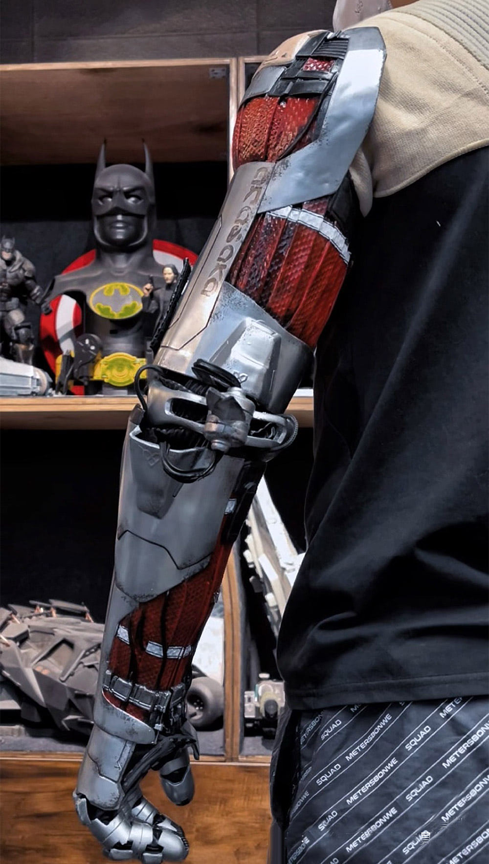 Johnny Silverhand Arm