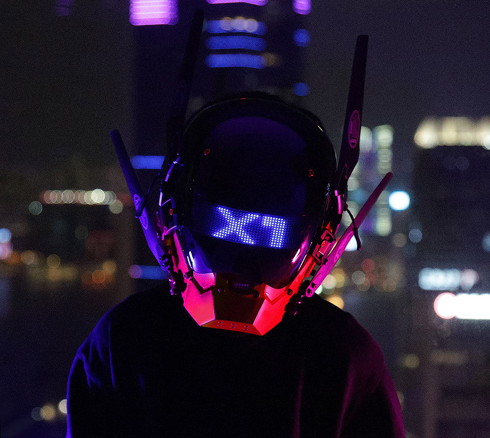 Cyberpunk Mask with Flexible LED Screen