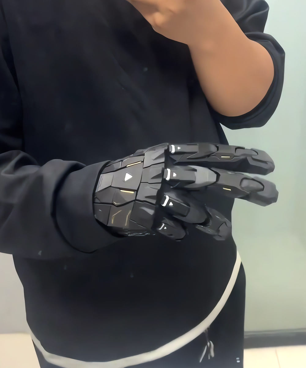 Cyberpunk Mecha Glove
