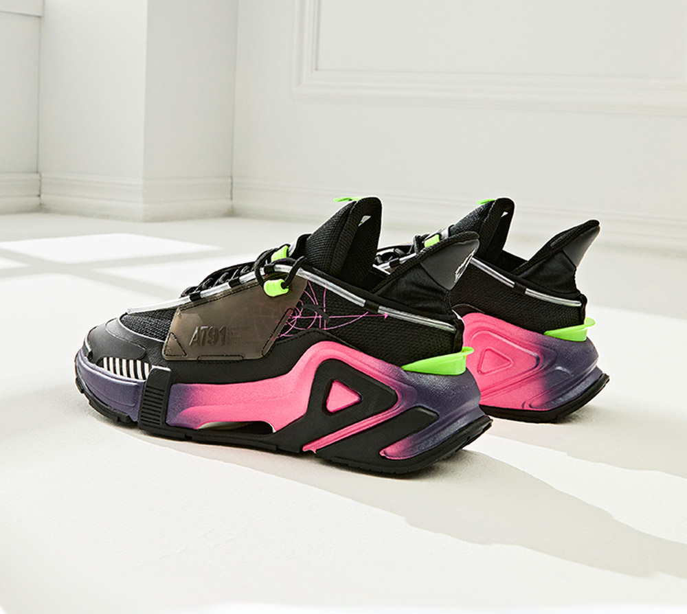 ANTA Trainer – Low-Top Futuristic with unique sole design and aesthetics.