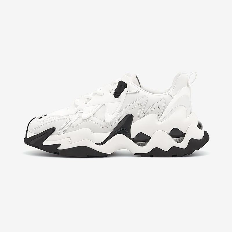 HD Low Top Sneaker