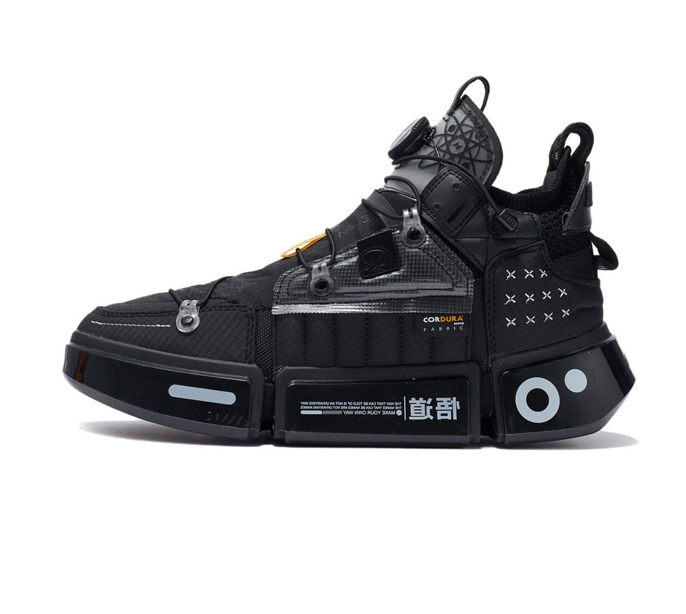 LI NING Way of Wade Essence 2 Techwear Trainer