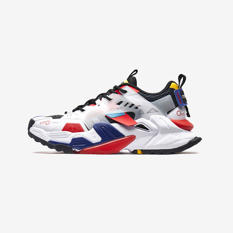 XTEP STAR-X Low-Top Sneaker