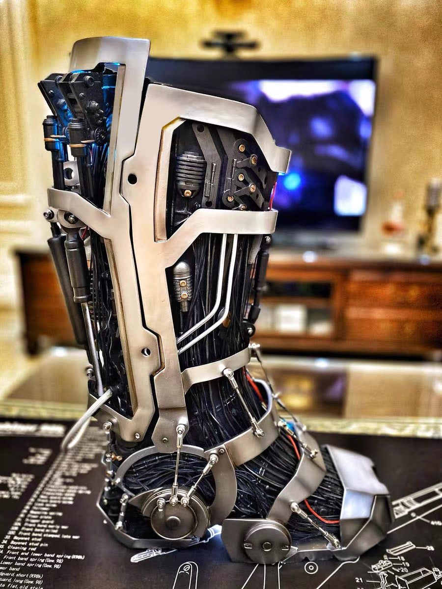 Iron Man 1:1 Boot