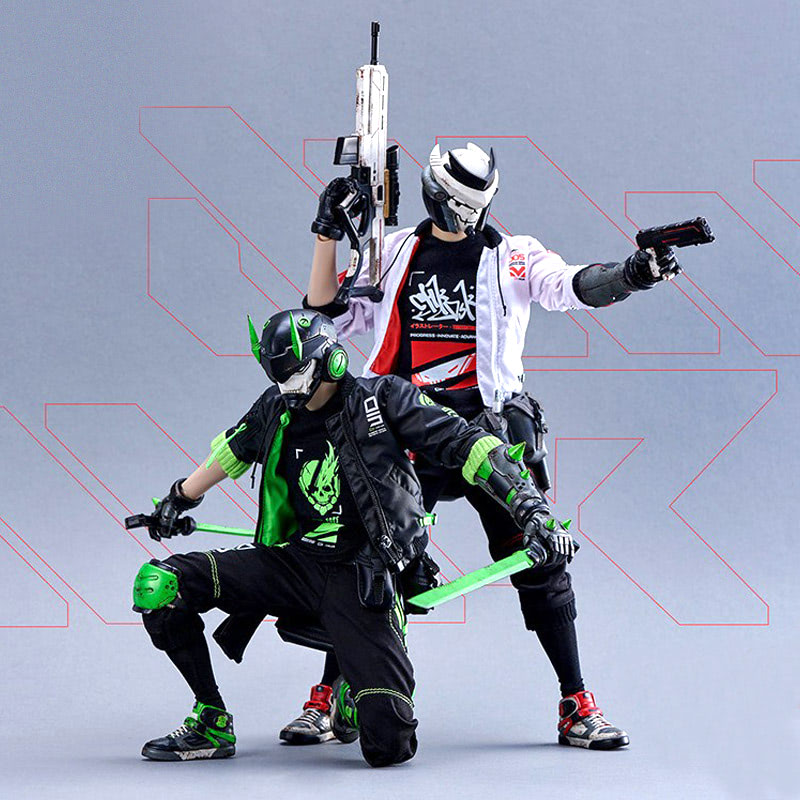 Carbine & DXIII Action Figure Toy